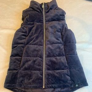 Beautiful warm & and cozy puffer vest. NWOT Sz Med